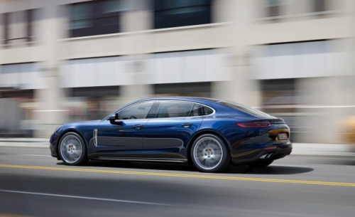 BẢNG GIÁ XE PORSCHE 4 VÀ 5 CHỖ ĐỜI MỚI NHẤT TẠI VIỆT NAM