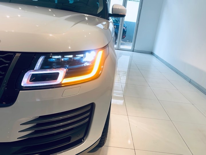  Xe Range Rover, Bentley Bentayga, Lexus LX570, Lincol Naviagator, Cadillac Escalade