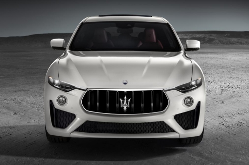 Xe Thể Thao Maserati LEVANTE GTS SUV Phiên Bản Đời Mới 2021 Bao Nhiêu