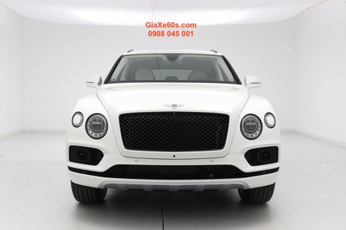 Xe 5 Chỗ Bentley Bentayga Động Cơ V8 Màu Trắng Chính Hãng Bao Nhiêu Tiền