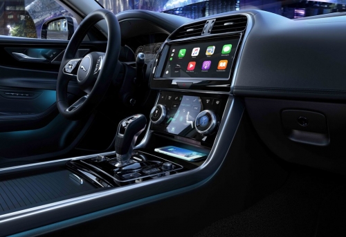 Jaguar XE Phiên Bản Mới Model 2020 Chính Thức Ra Mắt Gần Với Range Rover Evoque