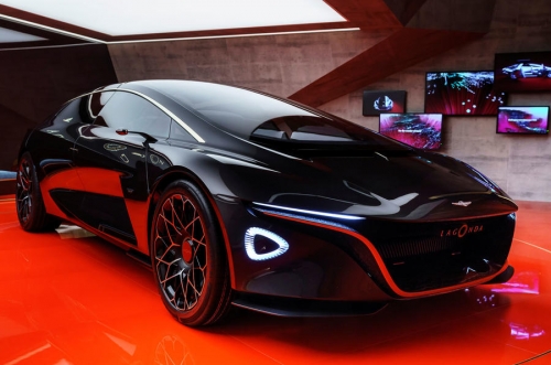Mẫu Sieu Xe Aston Martin LaGonDA SUV Gầm Cao