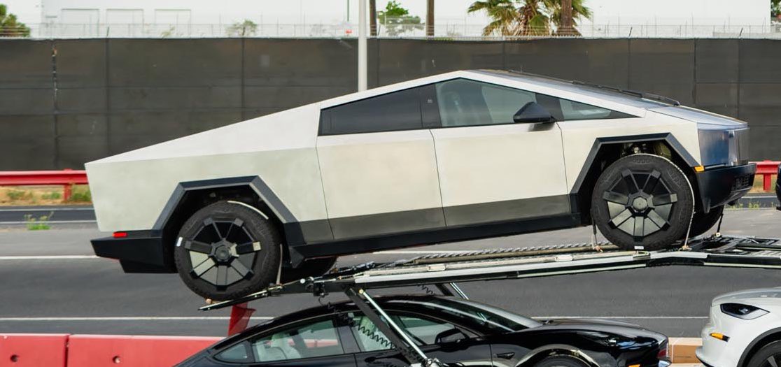 Xe Bán Tải Tesla Cybertruck