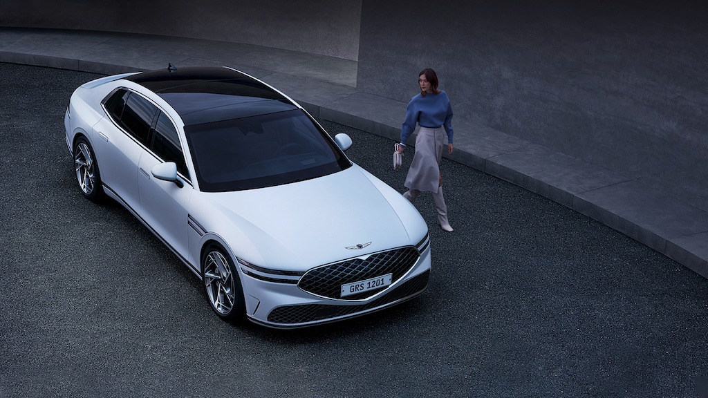 Xe 4 Chỗ Genesis G90 Đời 2023 Có Gì, Giá Bao Nhiêu