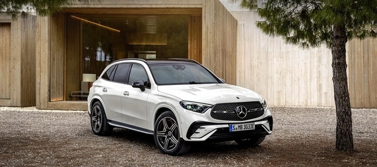 Xe Mercedes-Benz GLC Đời 2023 Đối Thủ Audi Q5, BMW X3
